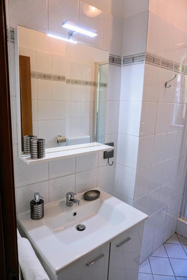 Apartment Stefica Crveni Vrh Luaran gambar