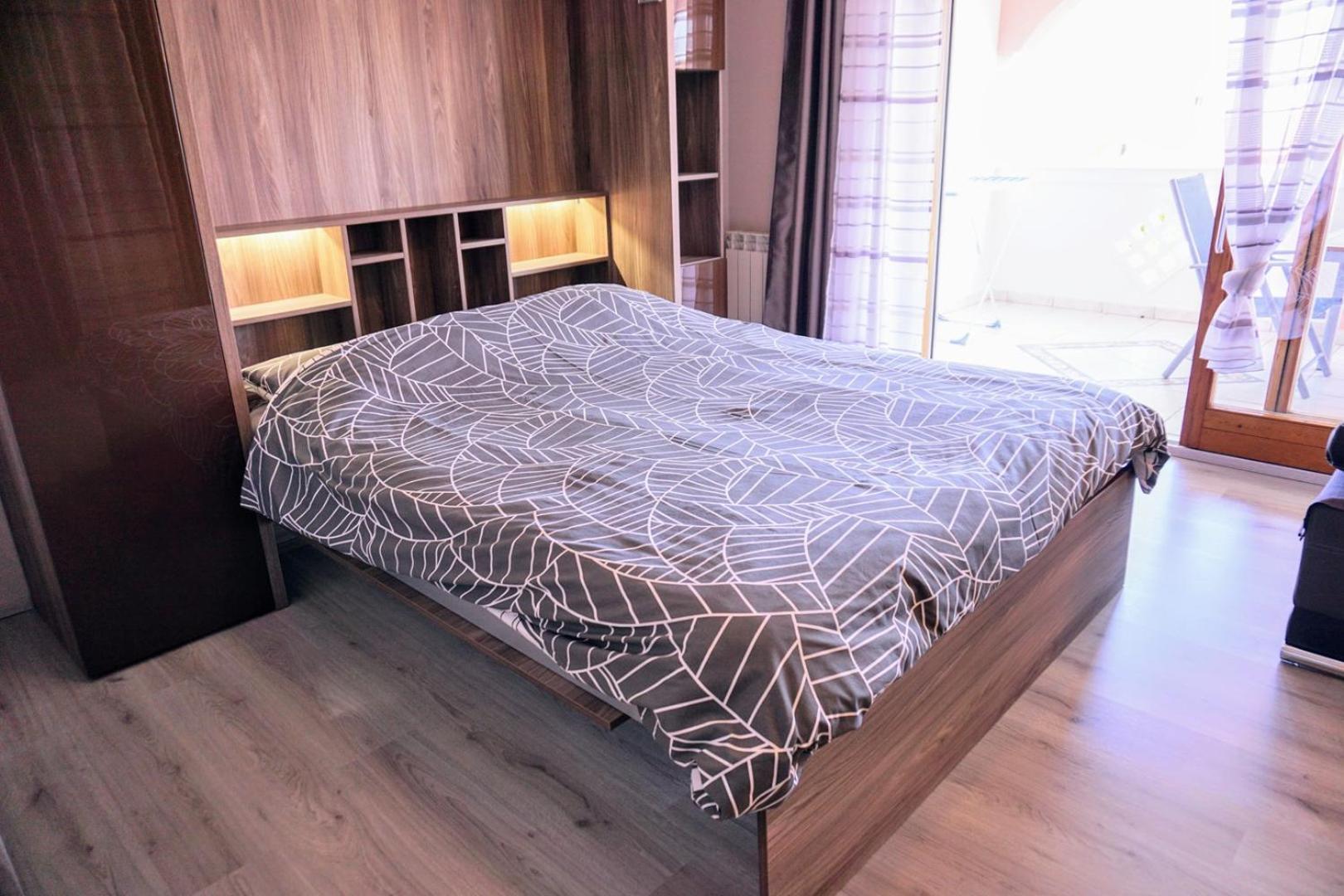 Apartment Stefica Crveni Vrh Luaran gambar