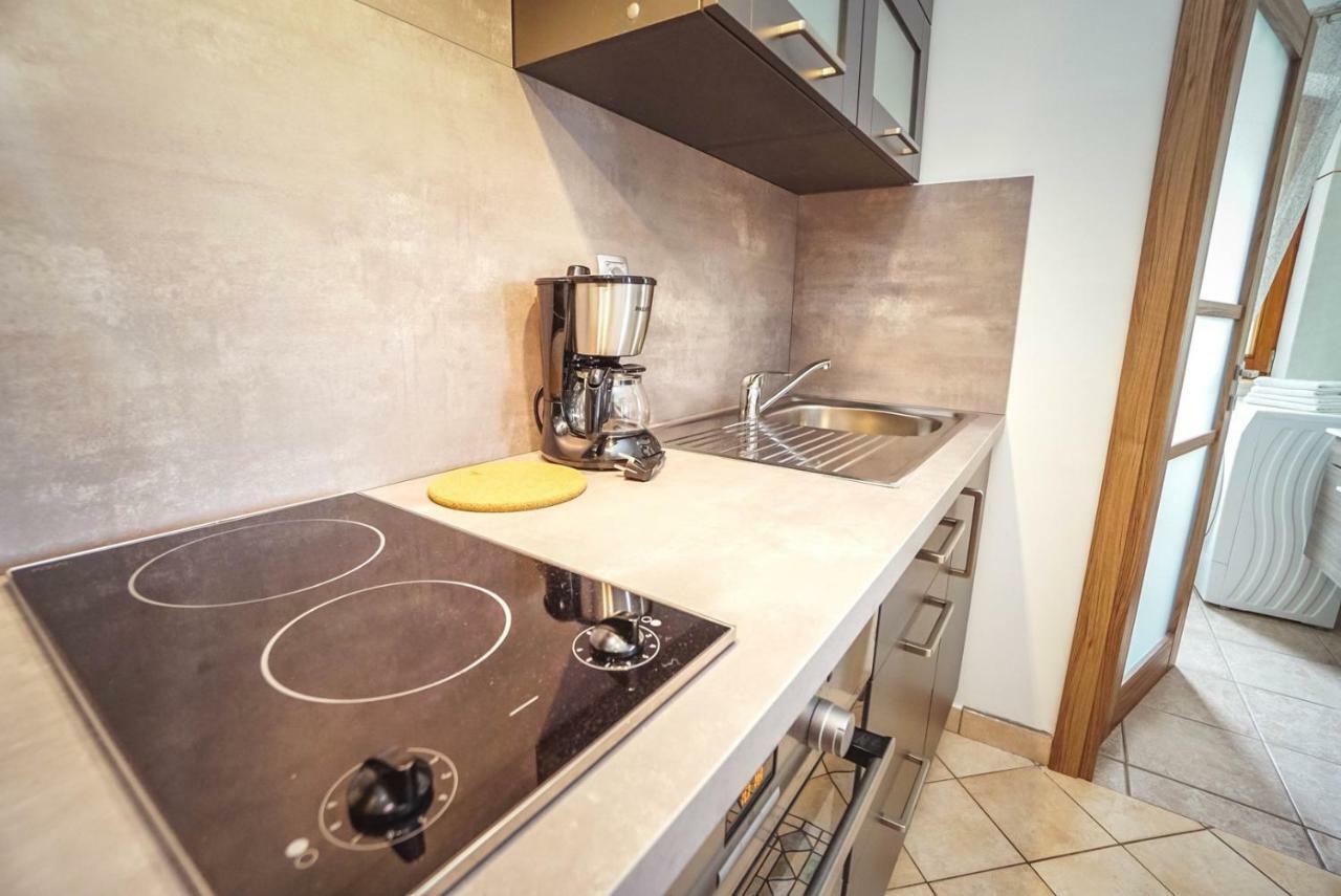 Apartment Stefica Crveni Vrh Luaran gambar